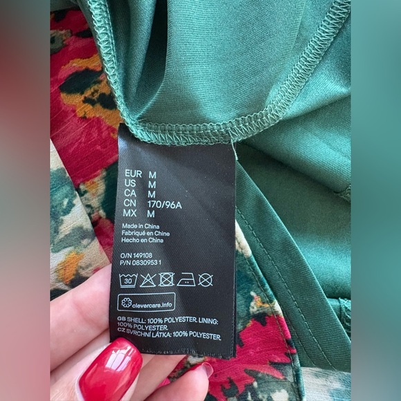 H&M Floral Green Ruffle Mini Dress – M – Excellent Condition - Picture 15 of 16